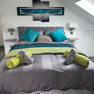 5* Guest house Rosemary House Brs Airport