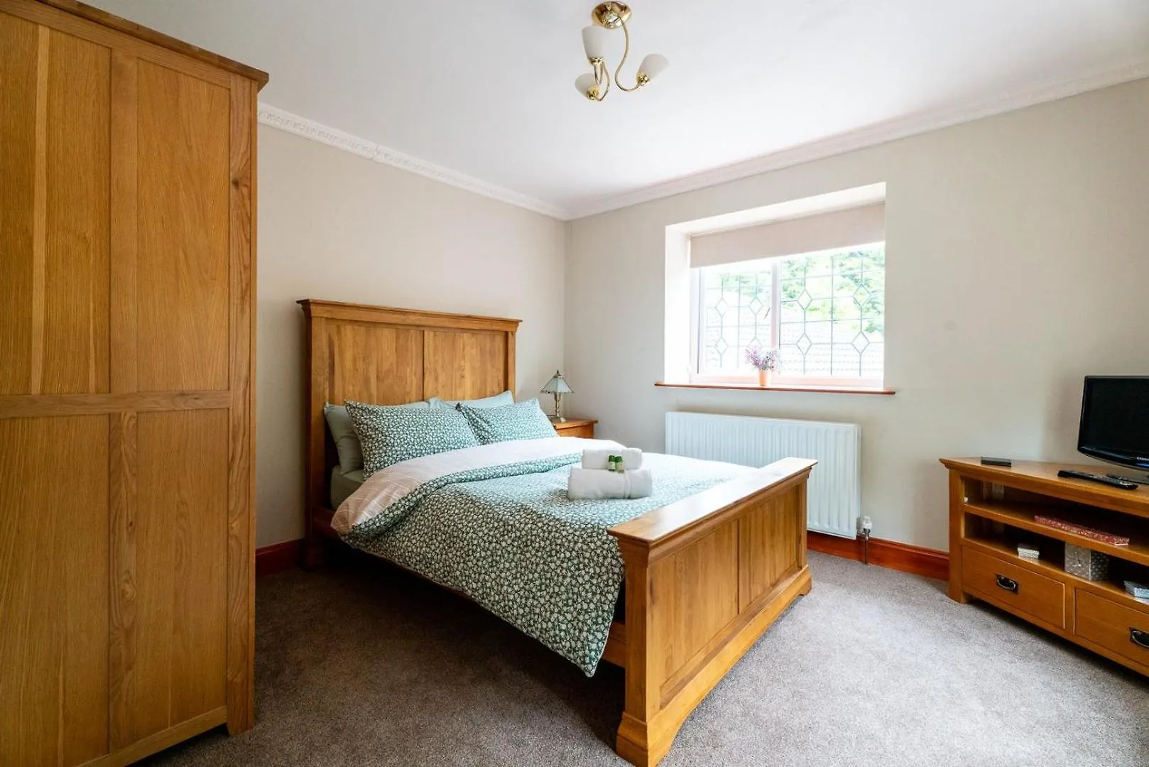Guest house Luxurious Country Retreat In Winford Hotel United Kingdom
